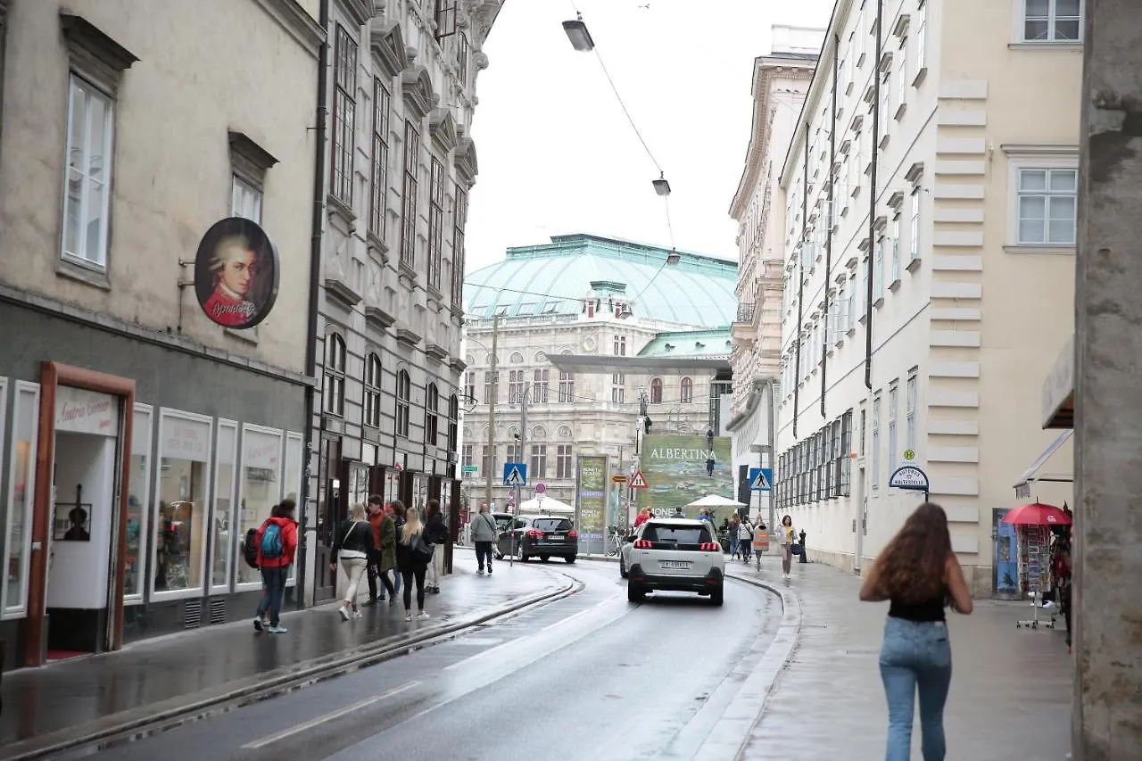 Heart Of Vienna - City Apartment Austria
